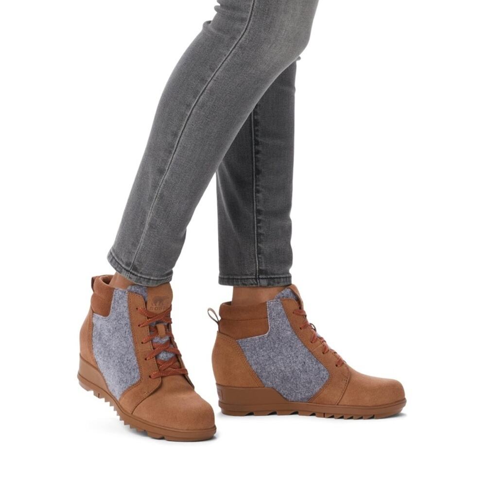 Sorel Evie Women’s Boots Size 7.5 Waterproof Wedge Suede NEW # box 19